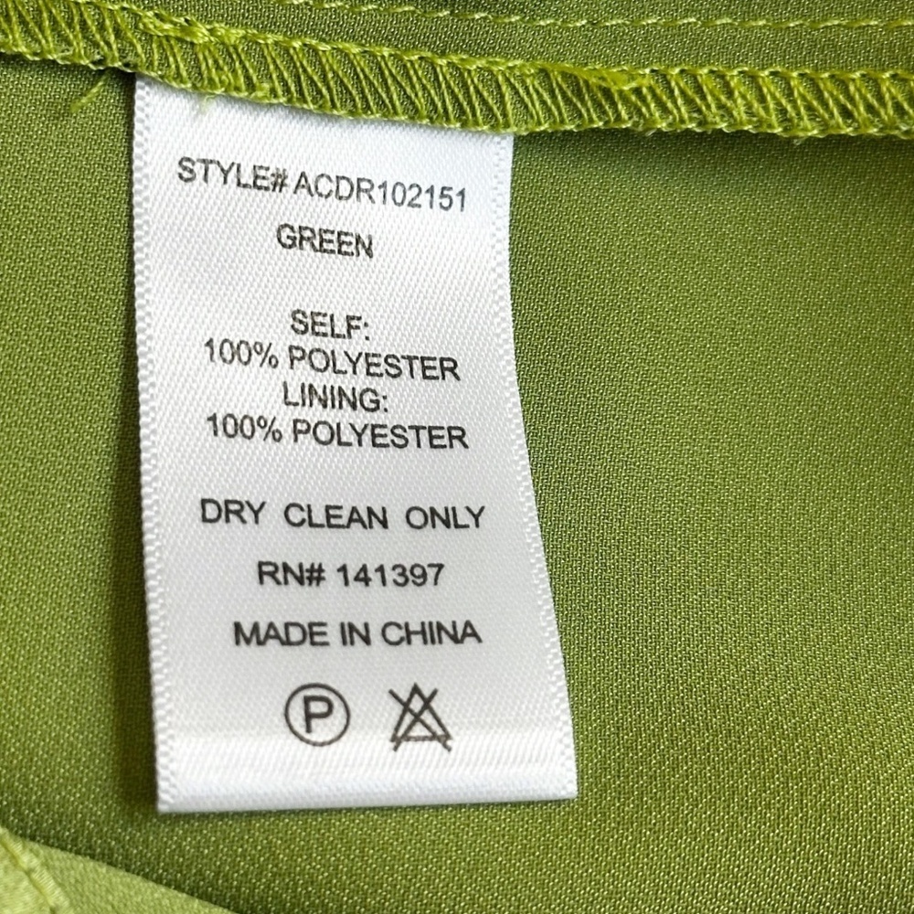 ASTR THE LABEL Amari Women’s M Green Maxi Dress Satin One-Shoulder Cut-Out Satin - Picture 14 of 15
